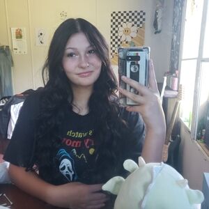 Meet your Posher, Dani